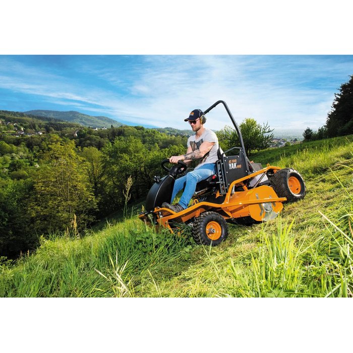 AS-MOTOR AS 1040 YAK 4WD Aufsitzschlegelmäher
