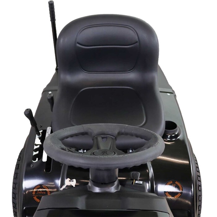 BLACK EDITION® 220/105 Twin H Rasentraktor – Bild 5