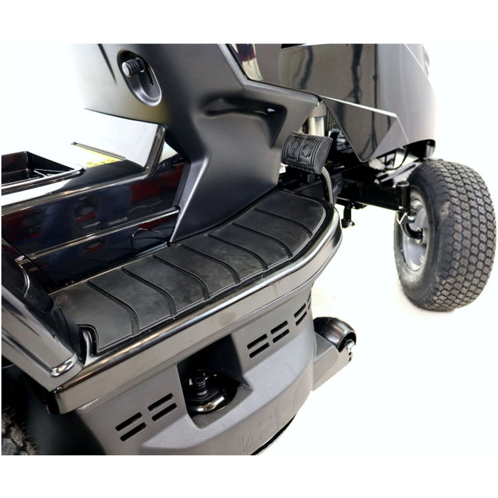 BLACK EDITION® PRO 155/84 Rasentraktor – Bild 10