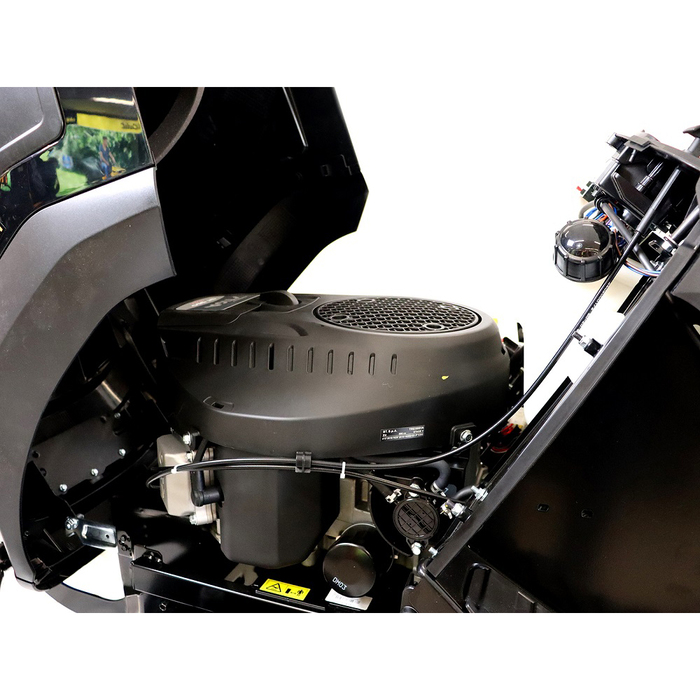 BLACK EDITION® PRO 220/102 Twin H Rasentraktor – Bild 5