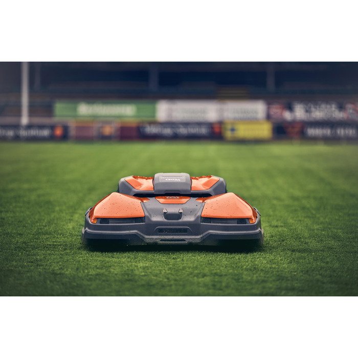 HUSQVARNA CEORA® 546 EPOS® / RZ 43L / CS4 Mähroboter