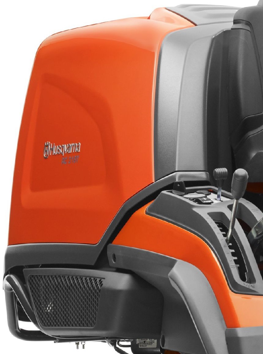 Husqvarna Profi Frontmäher RC 318T – Grundgerät ohne Mähdeck
