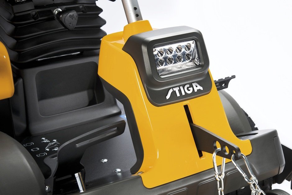 Stiga Frontmäher Park Pro 900 AWX – Grundgerät ohne Mähwerk
